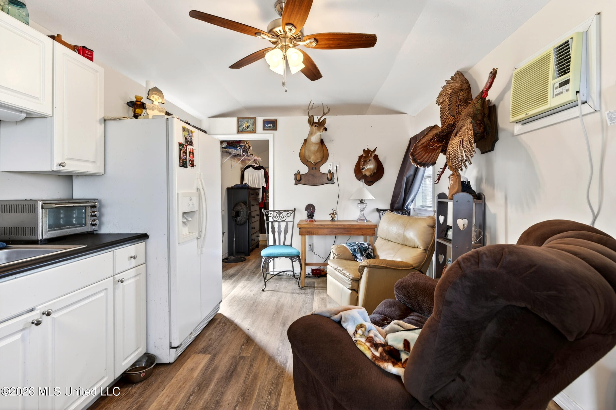 67 Angie Road Sandy Hook, MS 39478 - Photo 5 of 31 10_a7406794