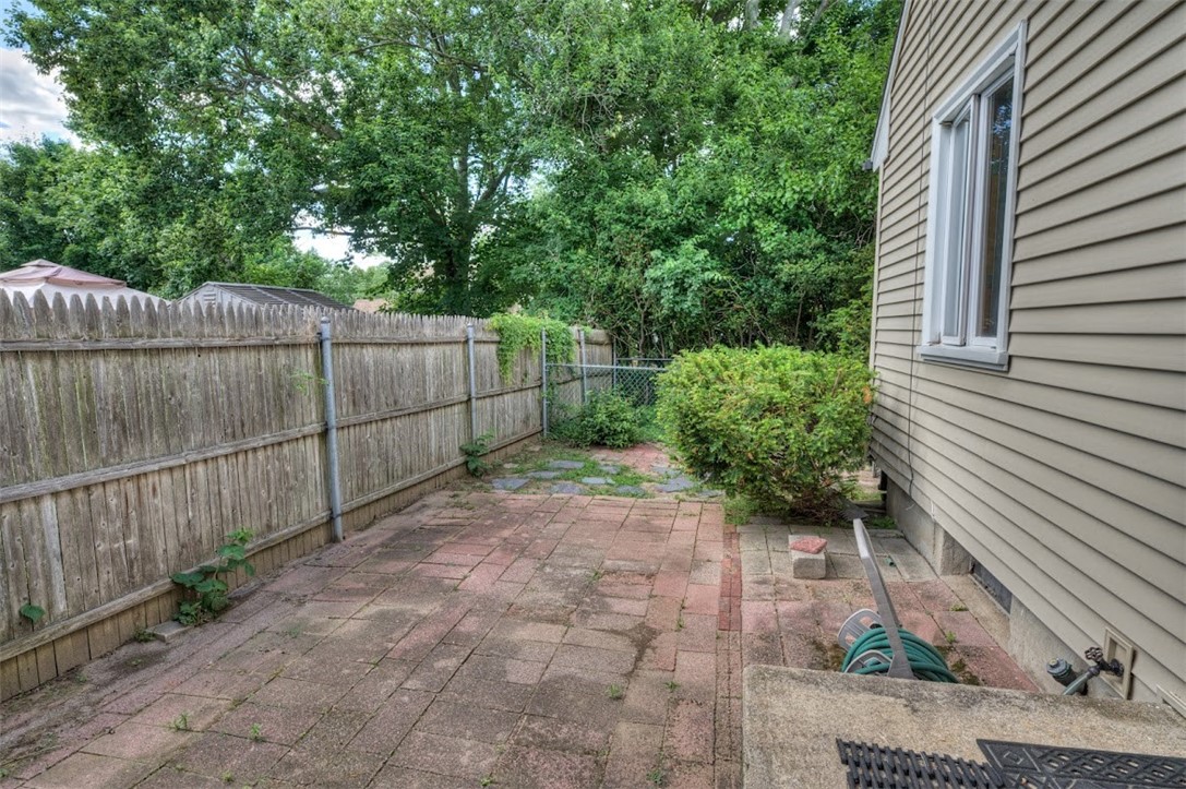 45 Ray Street Coventry, RI 02816 - Photo 20 of 24 Gallery Image 20