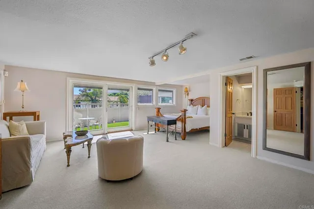 $2,600,000 | 2542 Manchester Avenue, Cardiff-by-the-Sea, CA 92007