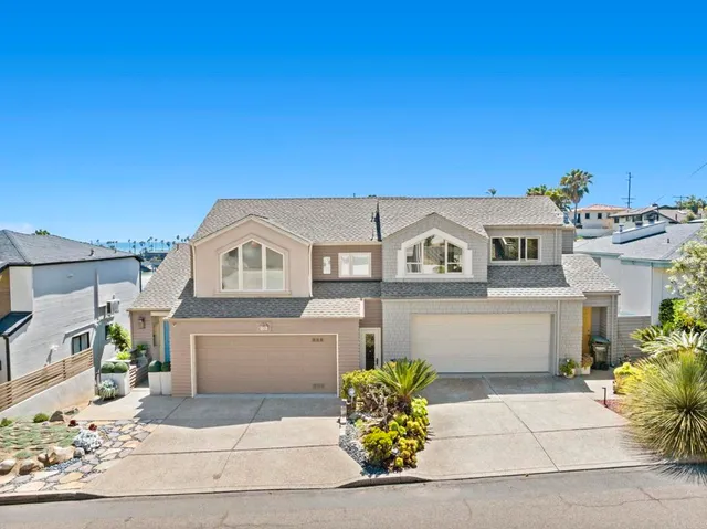 $2,600,000 | 2542 Manchester Avenue, Cardiff-by-the-Sea, CA 92007
