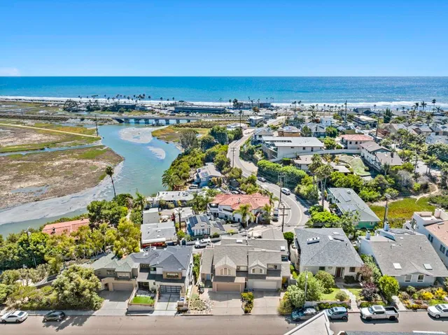 $2,600,000 | 2542 Manchester Avenue, Cardiff-by-the-Sea, CA 92007