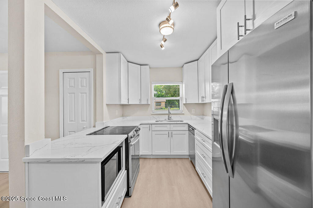 2413 Cherbourg Road Cocoa, FL 32926 - Photo 6 of 30 05