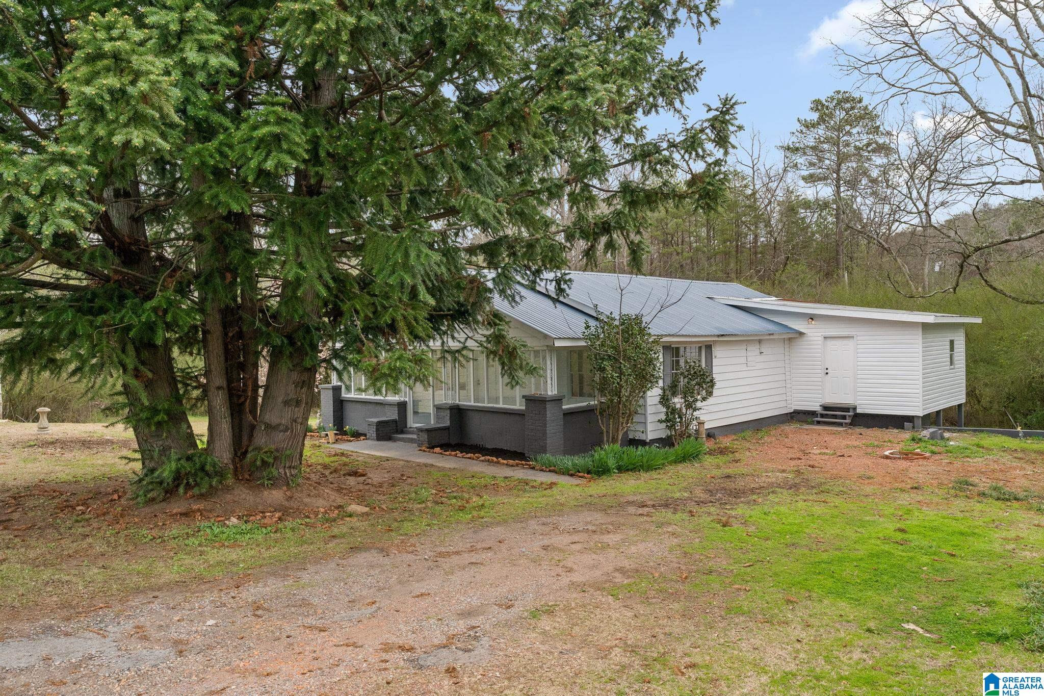 6074 Flat Top Road Dora, AL 35062 - Photo 24 of 32