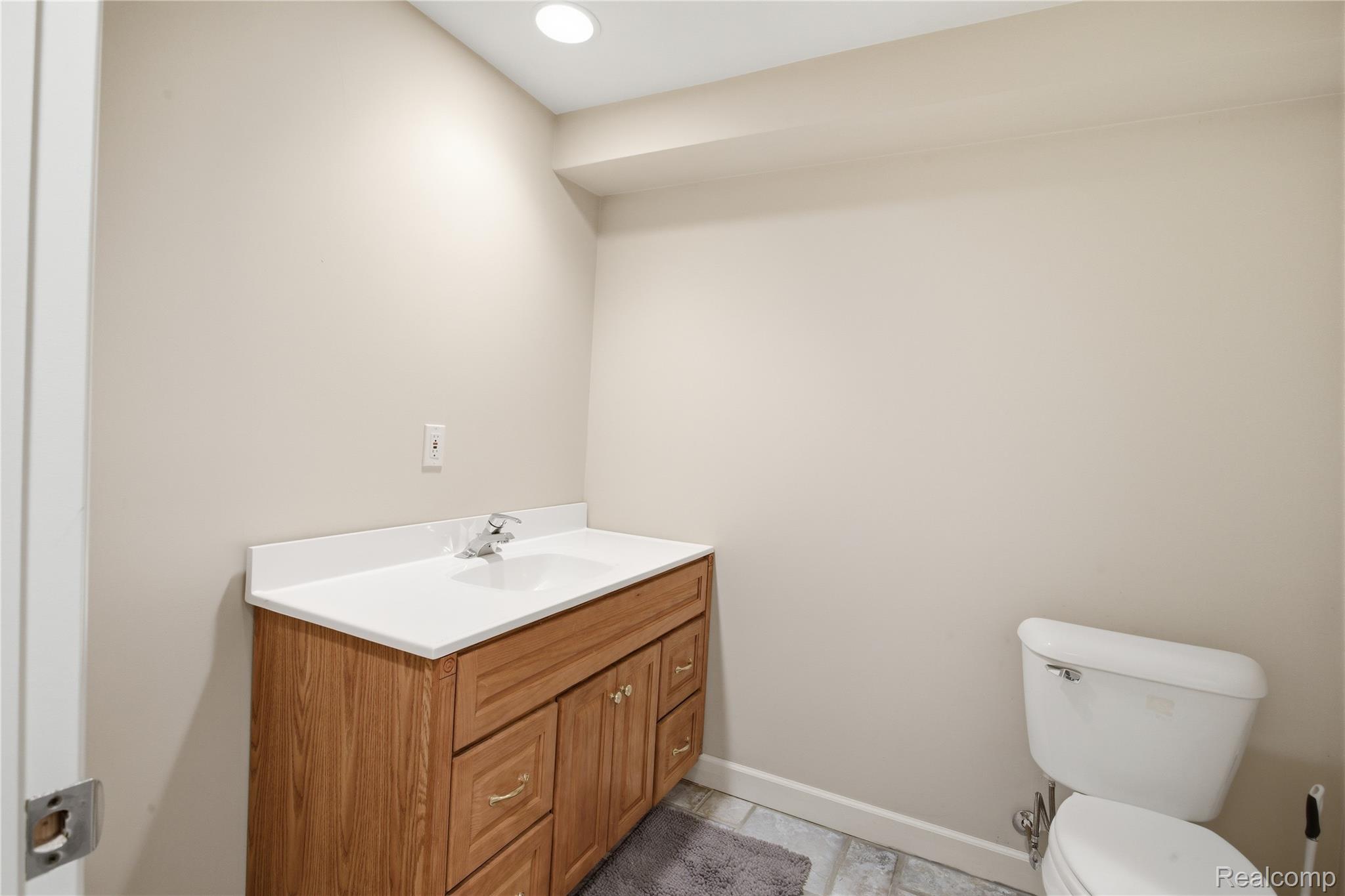 830 Hemingway Road Lake Orion, MI 48362 - Photo 40 of 70 244A3953.jpg