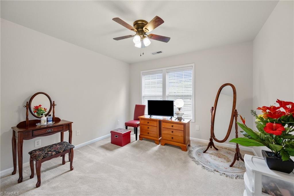 5757 Fox Ridge Lane Winston-Salem, NC 27104 - Photo 18 of 48