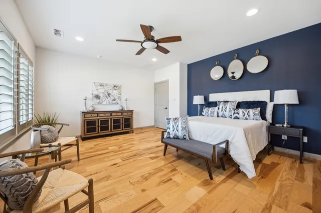 $775,000 | 8706 Strongoak Ln., Houston, TX 77055