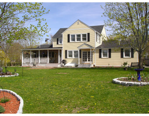 19 Smith Road Rockport, MA 01966 - Photo 1 of 5 Gallery Image 1
