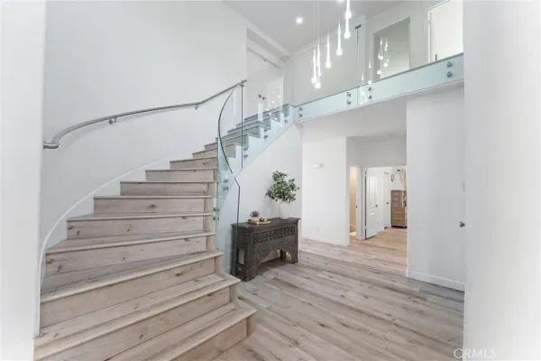 $1,999,000 | 27088 Ironwood Drive, Unit 1, Laguna Hills, CA 92653