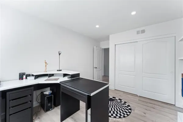 $1,999,000 | 27088 Ironwood Drive, Unit 1, Laguna Hills, CA 92653