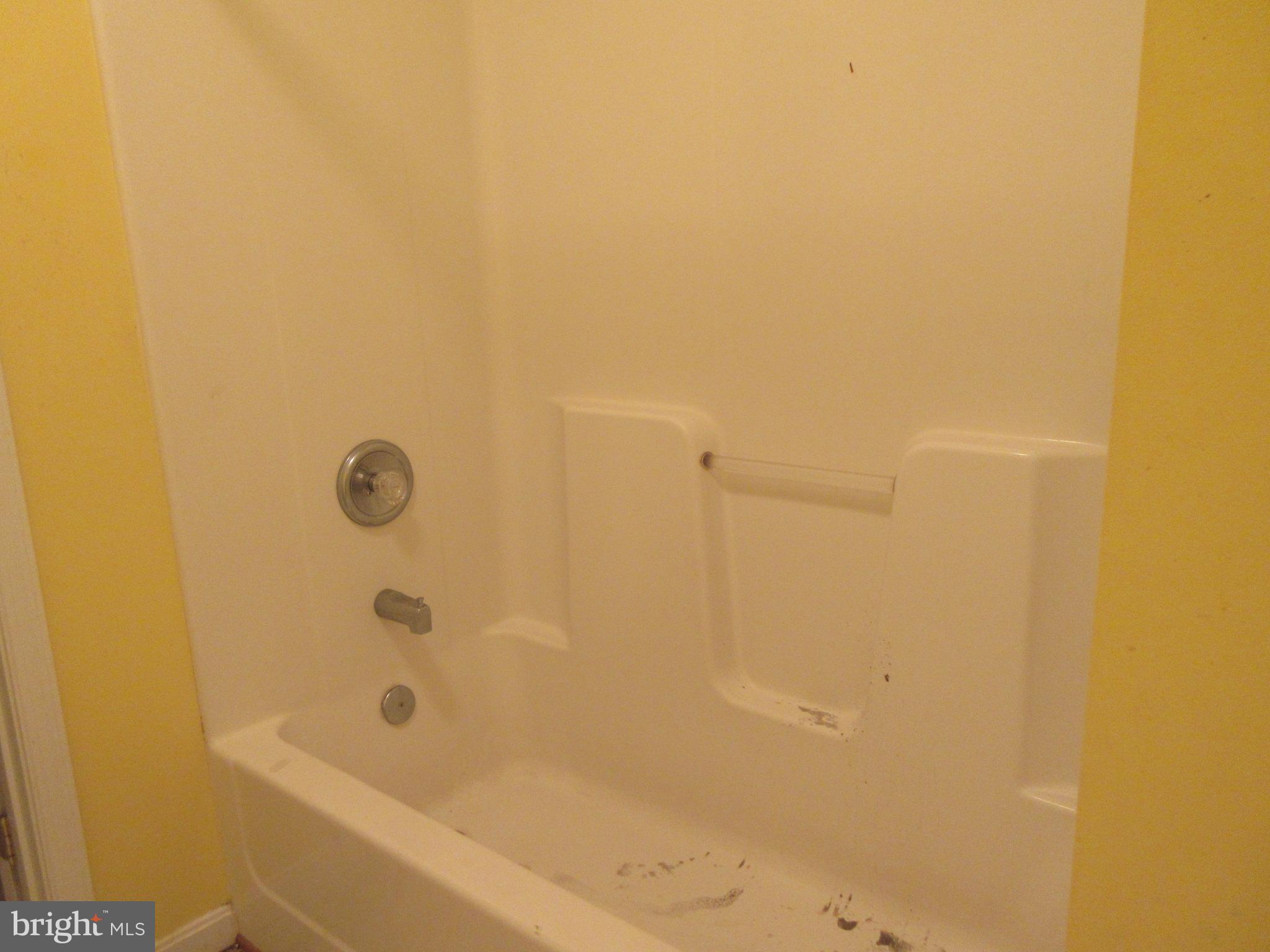 17467 Audrey Road Cobb Island, MD 20625 - Photo 17 of 22 Upper level full hall bath