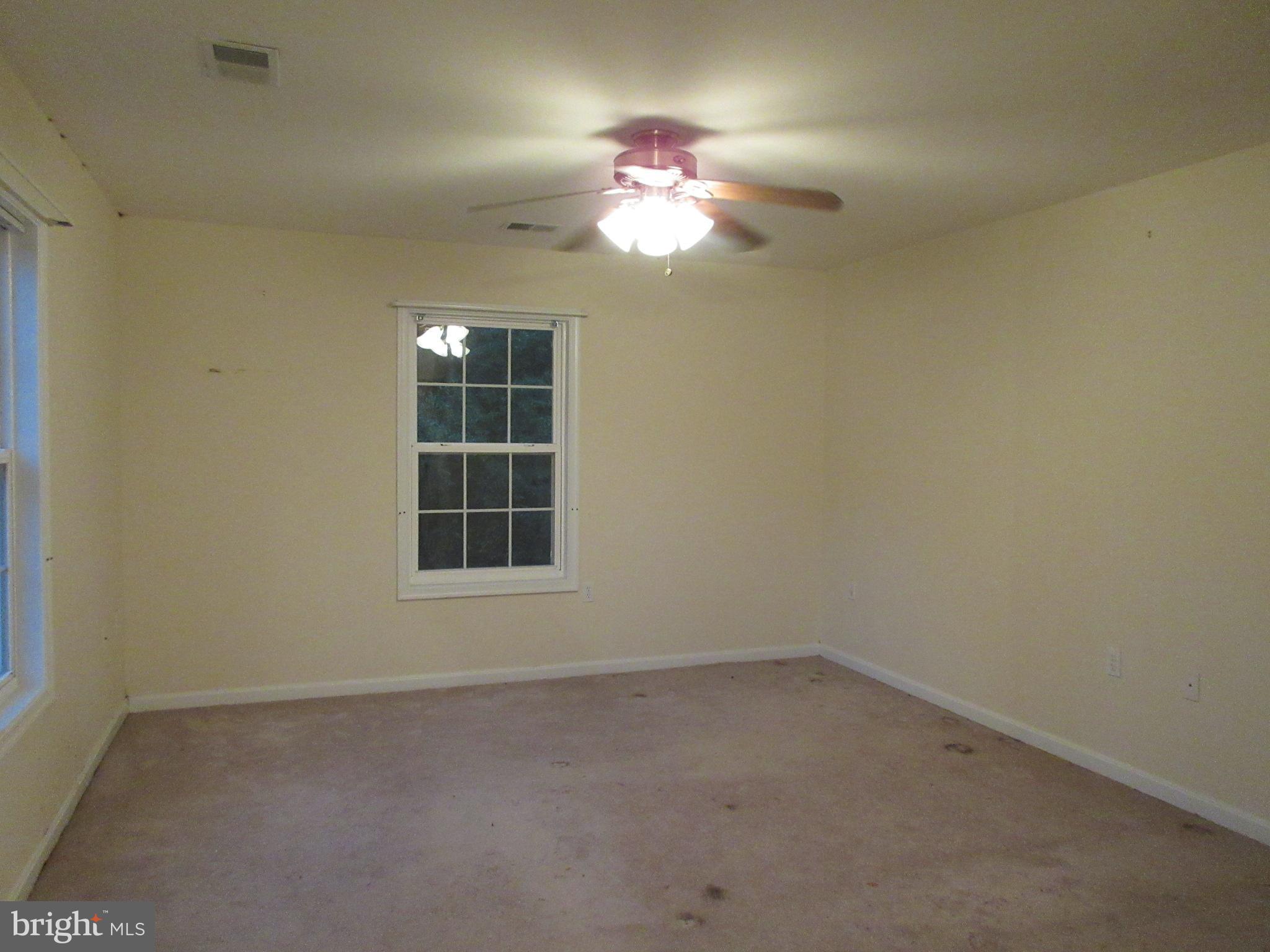 17467 Audrey Road Cobb Island, MD 20625 - Photo 10 of 22 Master bedroom