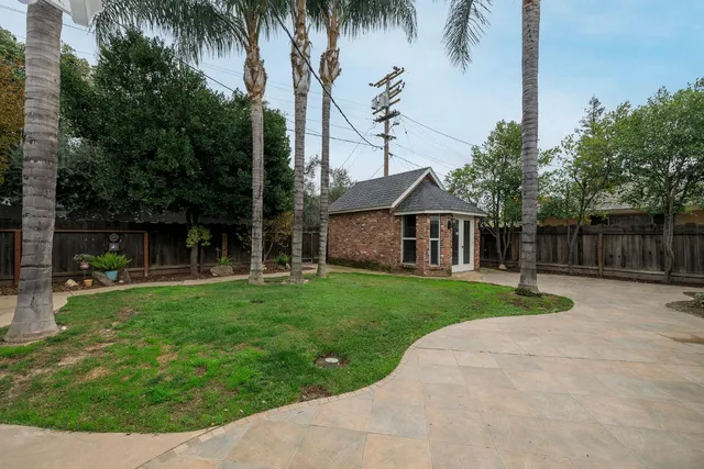 $739,000 | 2410 Sherwood Avenue, Modesto, CA 95350