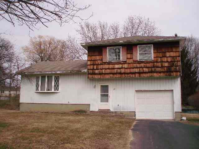 51 Eberle Road Colonie, NY 12110 - Photo 1 of 7 Photo 1