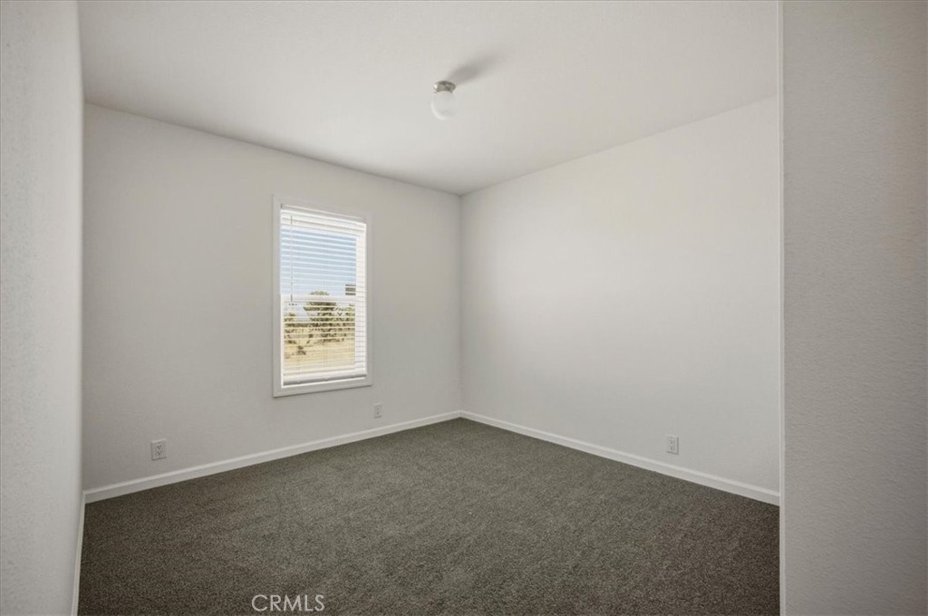 1646 Goss Road Pinon Hills, CA 92372 - Photo 23 of 36