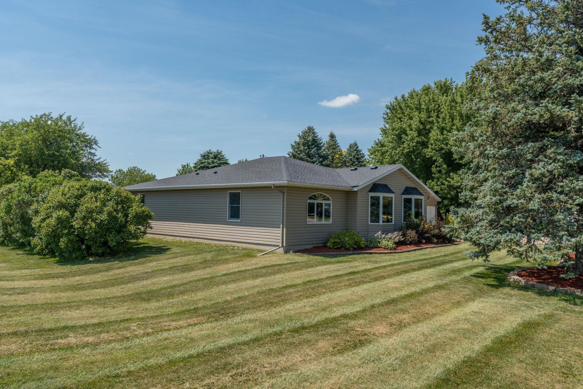 432 3rd Avenue Pemberton, MN 56078 - Photo 39 of 41