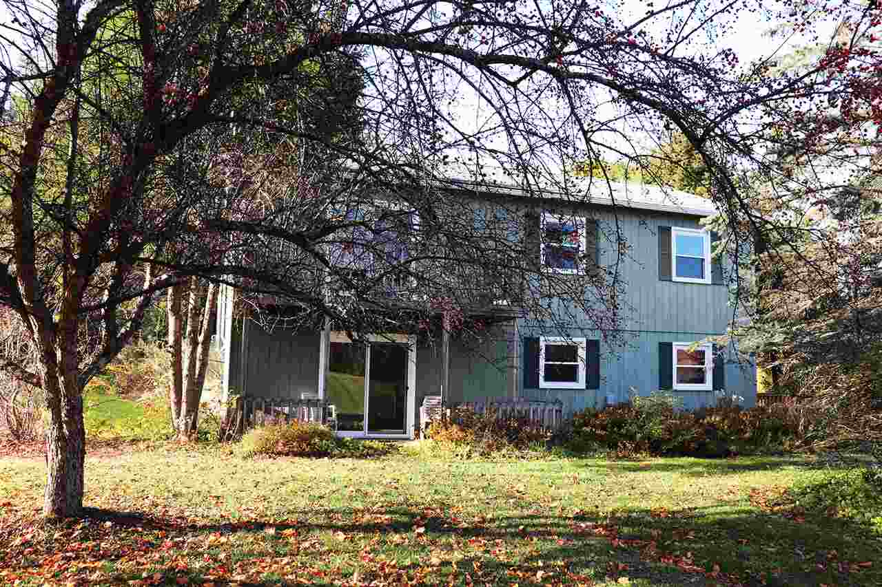 596 Cochran Road Morristown, VT 05661 - Photo 3 of 36