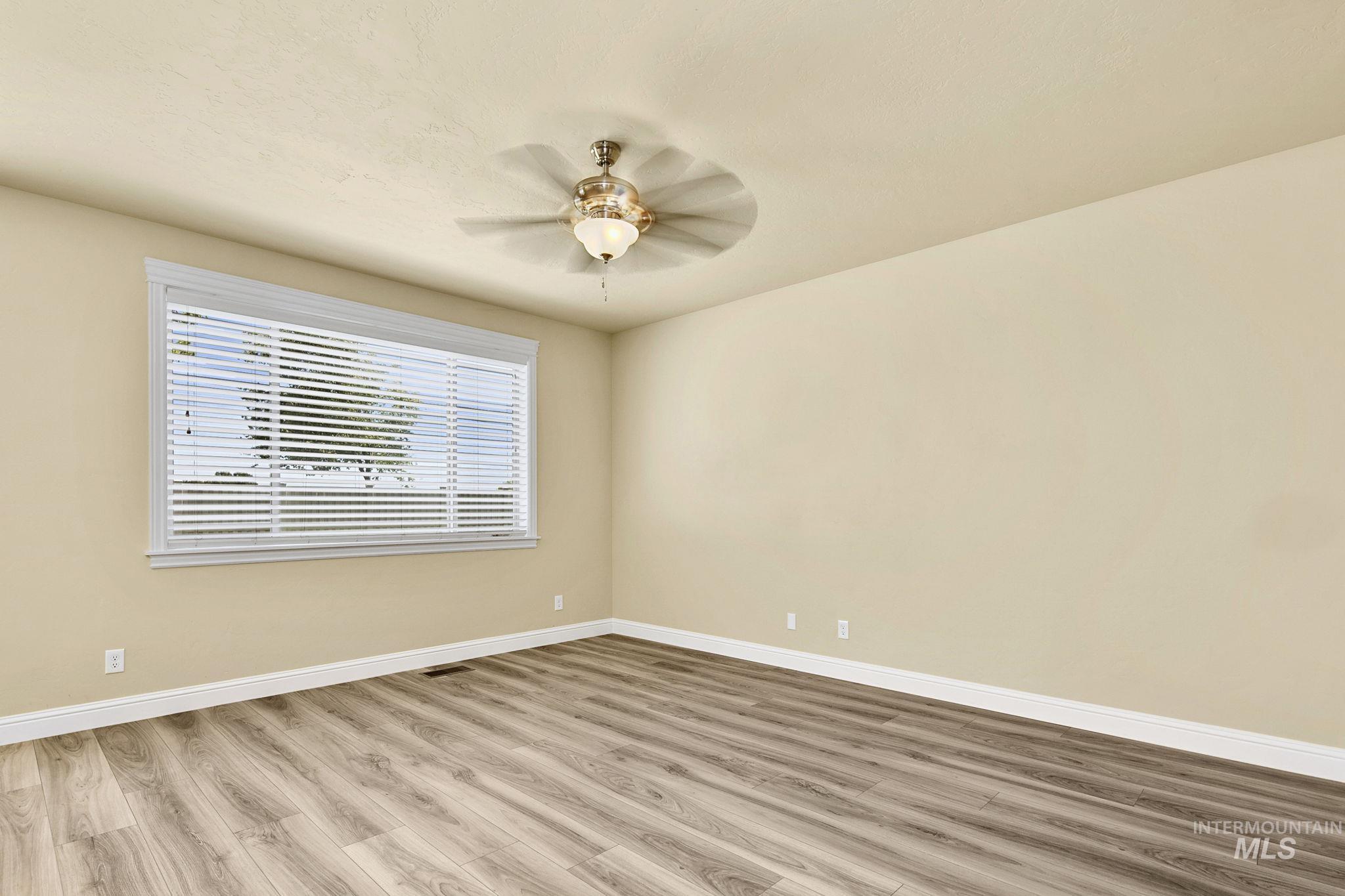 1928 Ridge Way Middleton, ID 83644 - Photo 16 of 33