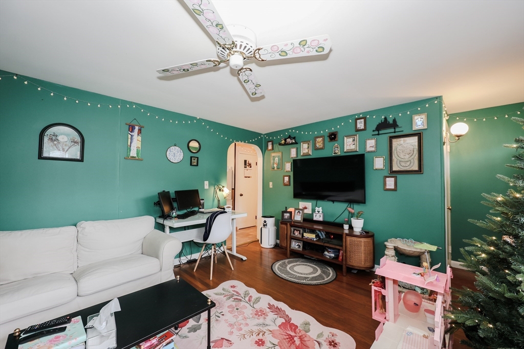 26 Valley View Road Leominster, MA 01453 - Photo 17 of 24