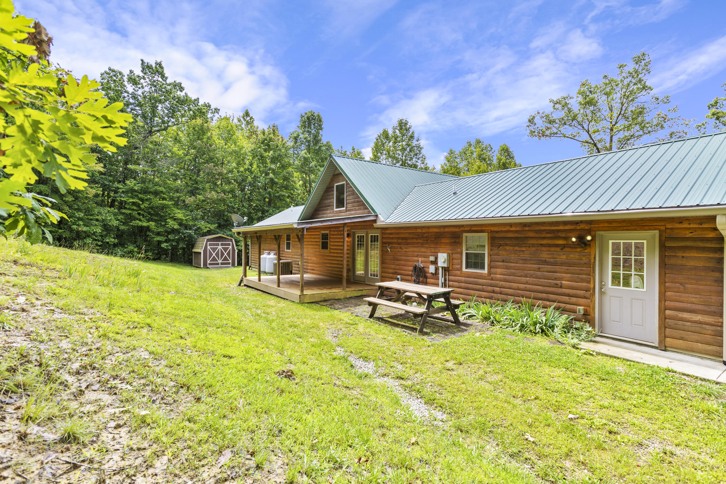 7350 Flemingsburg Road Morehead, KY 40351 - Photo 47 of 54 I82A8330
