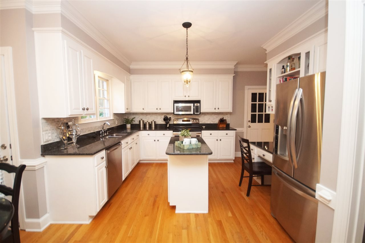 8101 Morgans Way Raleigh, NC 27615 - Photo 13 of 30 Photo 13