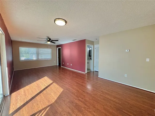 $1,350 | 1550 11th Street Northeast, Unit D7, Winter Haven, FL 33881