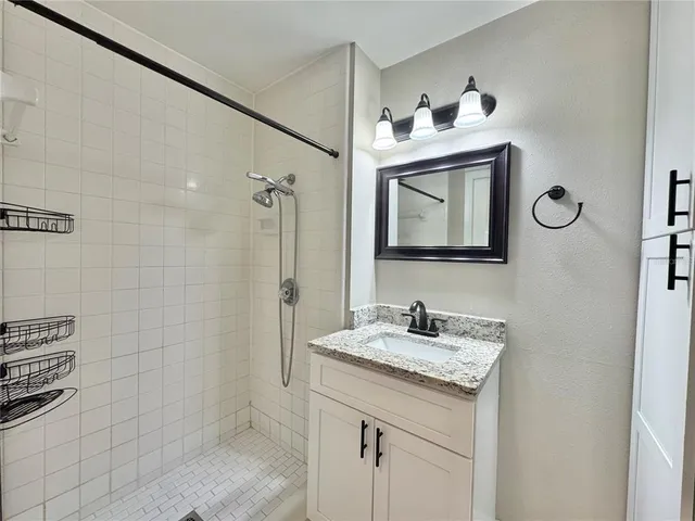 $1,350 | 1550 11th Street Northeast, Unit D7, Winter Haven, FL 33881