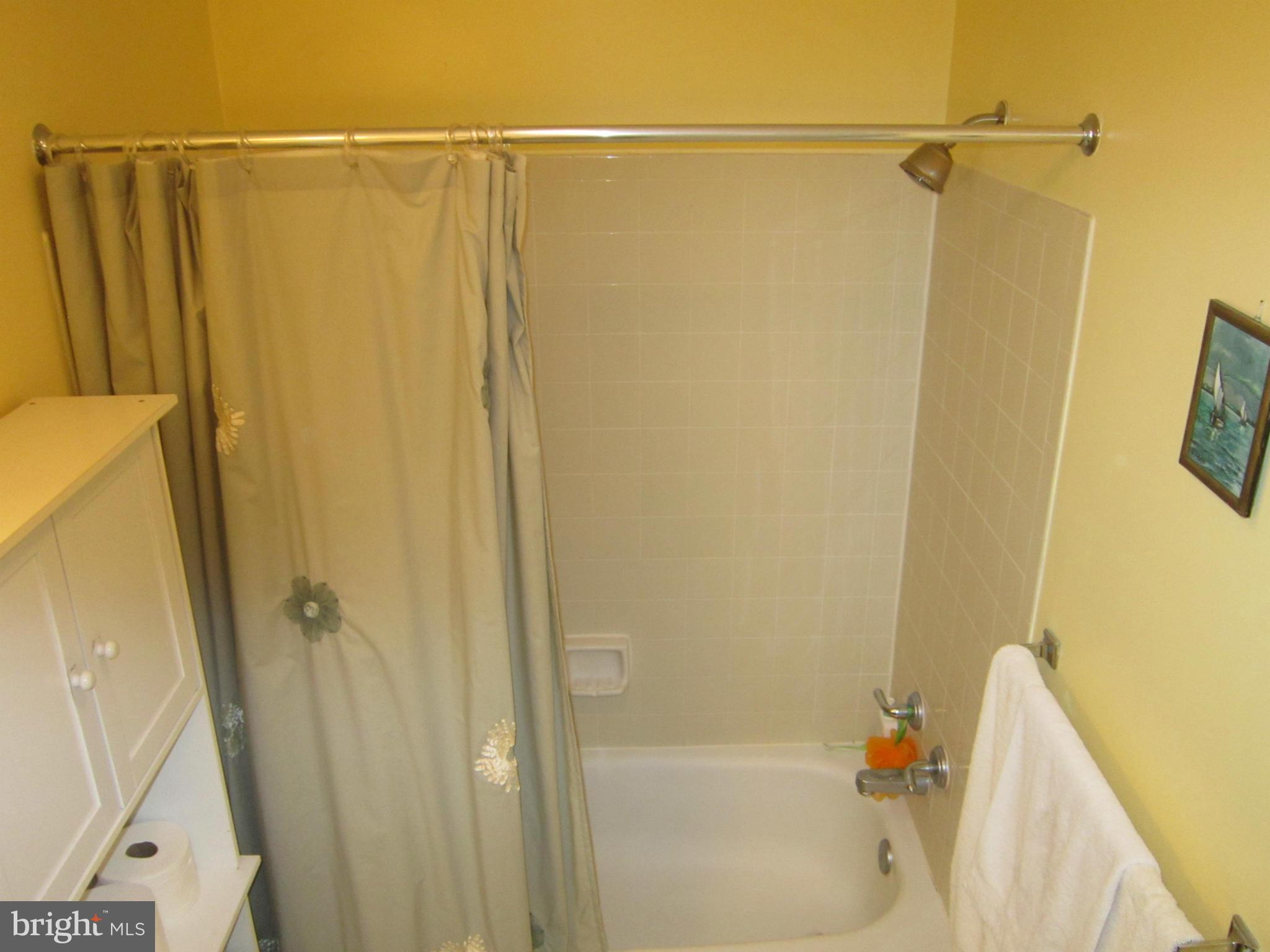 11657 Chesterfield Court, Unit D Reston, VA 20190 - Photo 12 of 30 Bath