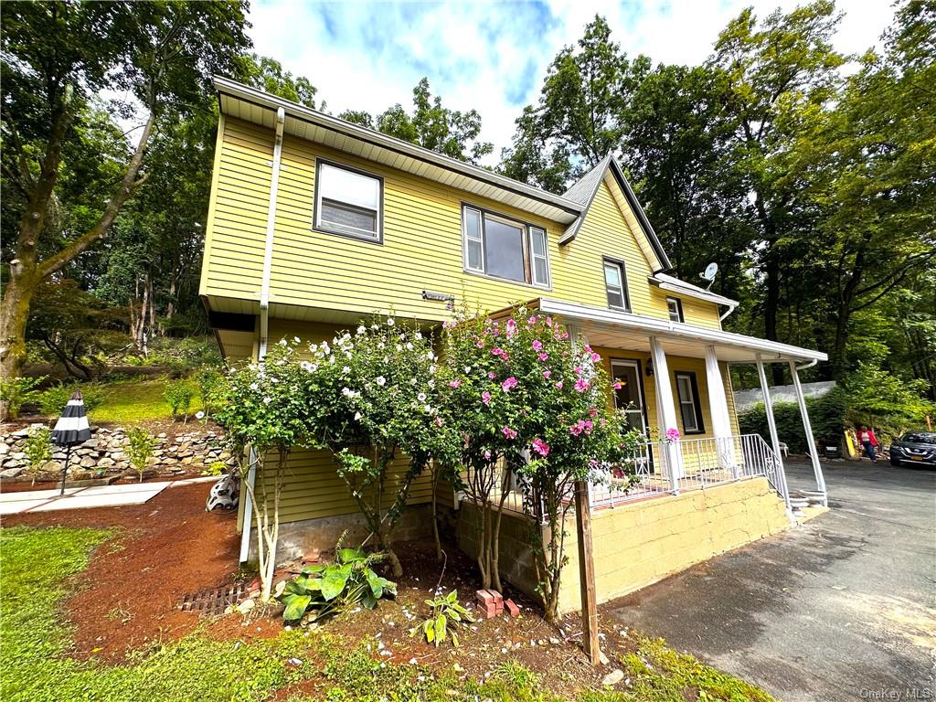 27 James Street, Unit 2, Tomkins Cove, NY 10986 Compass