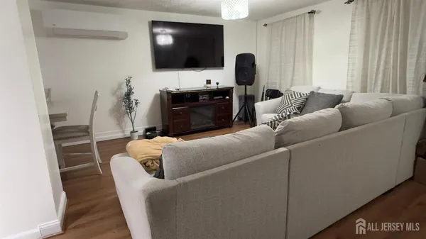 $420,000 | 283 Washington Street, Perth Amboy, NJ 08861