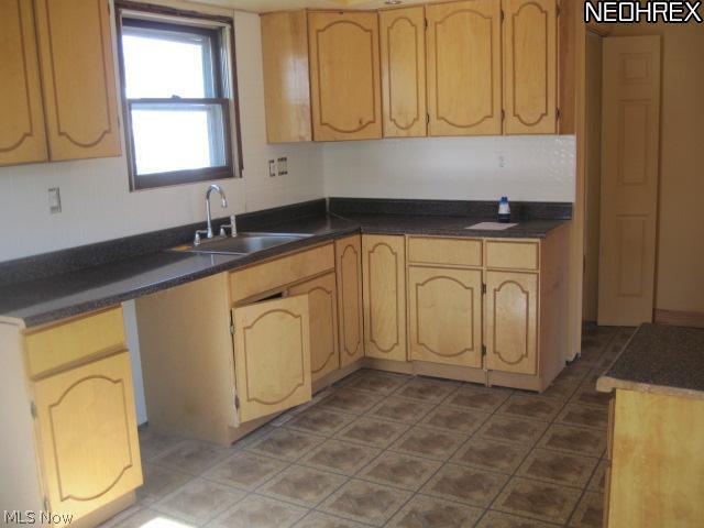 1286 Salt Springs Road Mineral Ridge, OH 44440 - Photo 6 of 10 Gallery Image 6