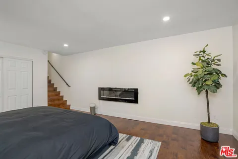 $929,000 | 323 North Jackson Street, Unit 115, Glendale, CA 91206