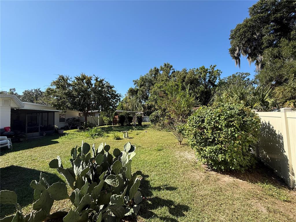 2200 Butler Street Leesburg, FL 34748 - Photo 30 of 32