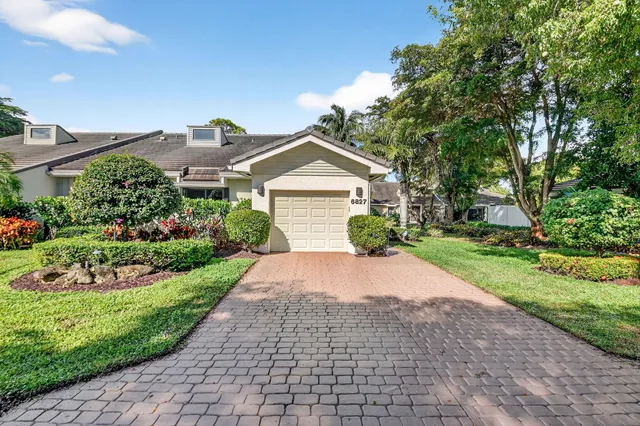 $430,000 | 6827 Parisian Way, Lake Worth, FL 33467