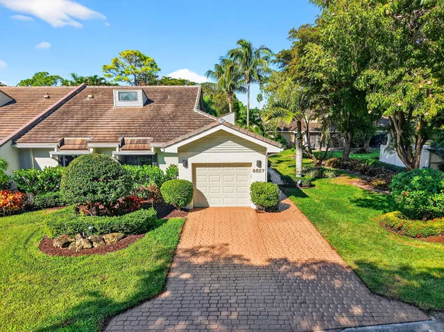 $430,000 | 6827 Parisian Way, Lake Worth, FL 33467