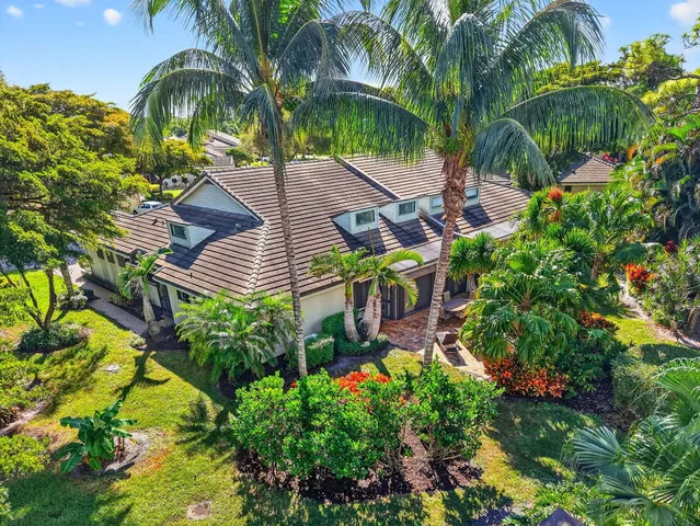 $430,000 | 6827 Parisian Way, Lake Worth, FL 33467