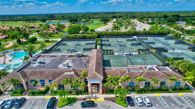 $430,000 | 6827 Parisian Way, Lake Worth, FL 33467