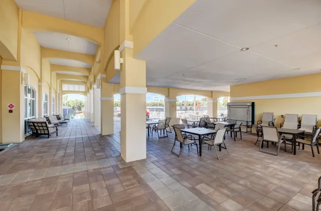 $430,000 | 6827 Parisian Way, Lake Worth, FL 33467