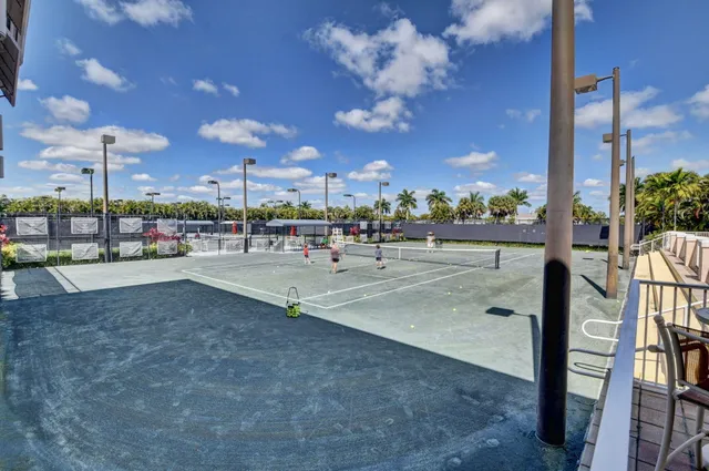 $430,000 | 6827 Parisian Way, Lake Worth, FL 33467