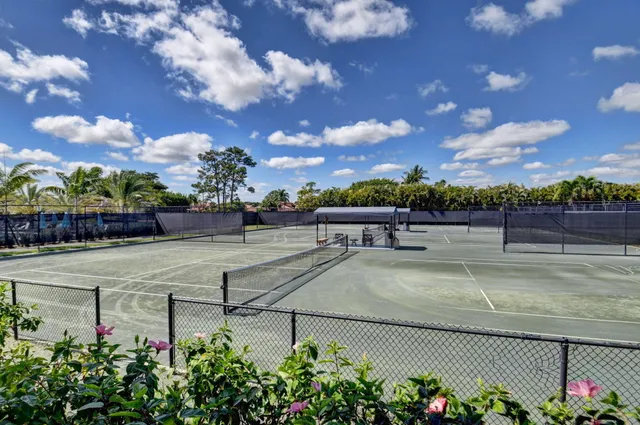 $430,000 | 6827 Parisian Way, Lake Worth, FL 33467