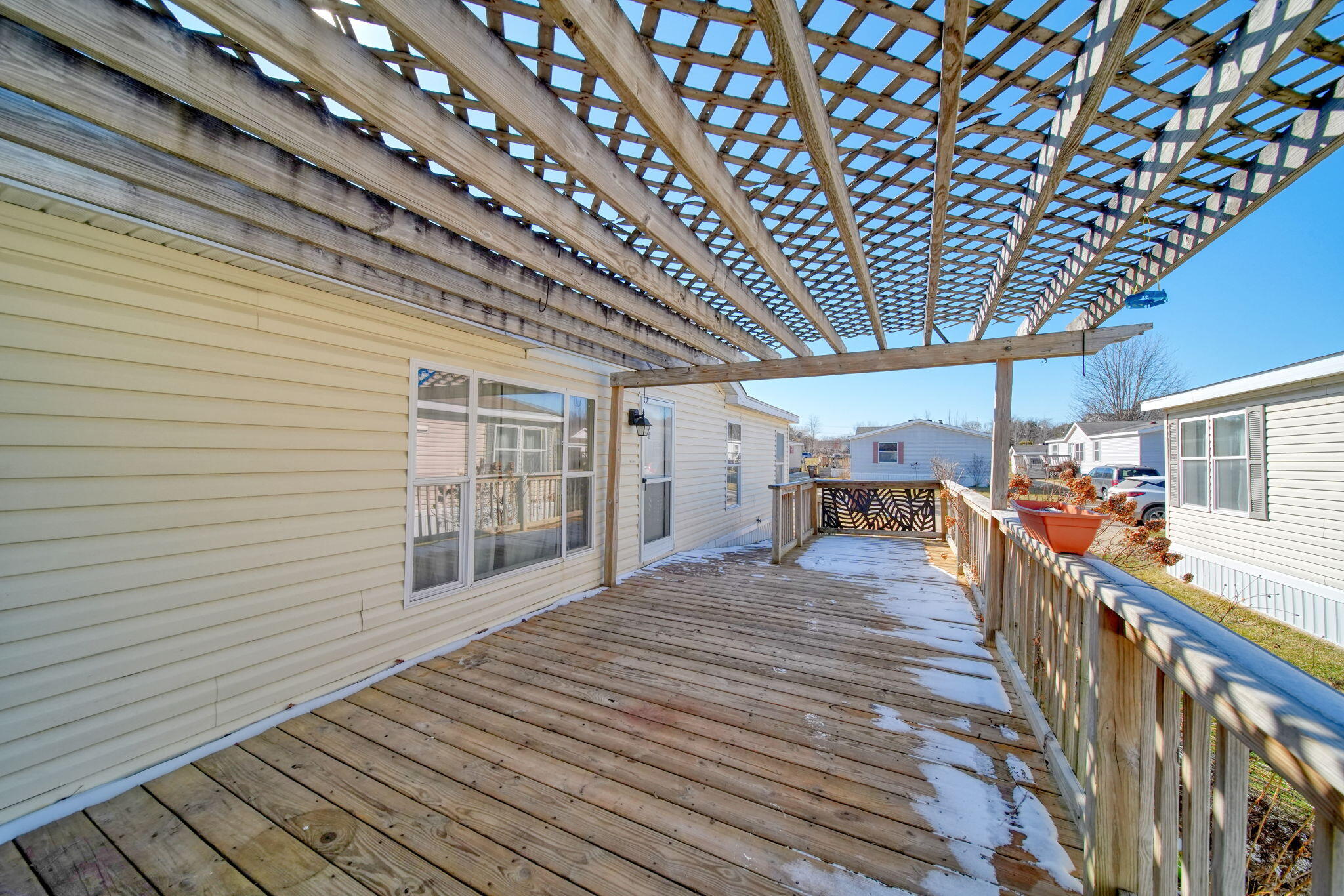 2835 South Wagner Road, Unit 177 Ann Arbor, MI 48103 - Photo 3 of 40 8-web-or-mls-DSC02384_HDR