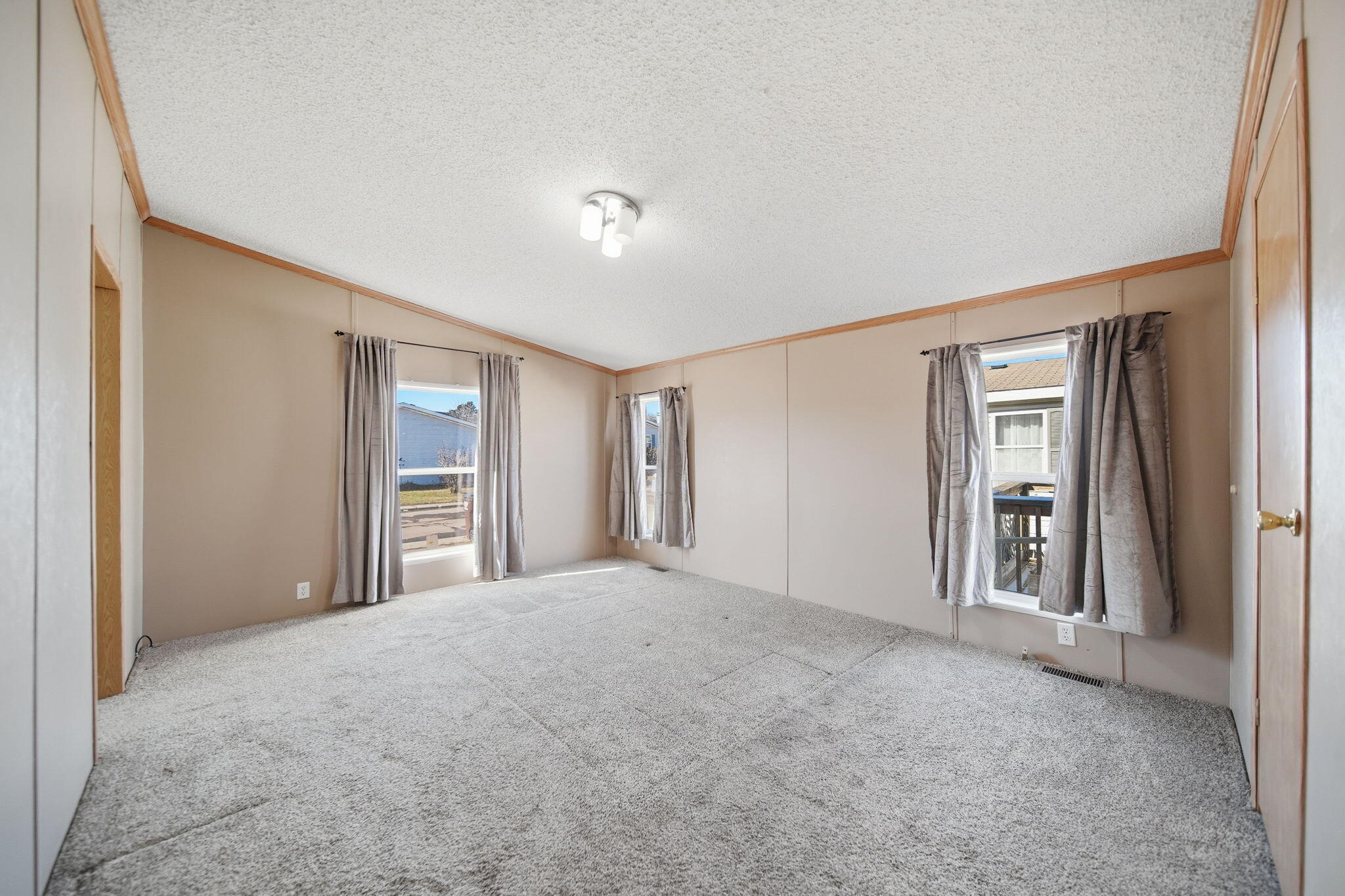 2835 South Wagner Road, Unit 177 Ann Arbor, MI 48103 - Photo 8 of 40 14-web-or-mls-DSC02227