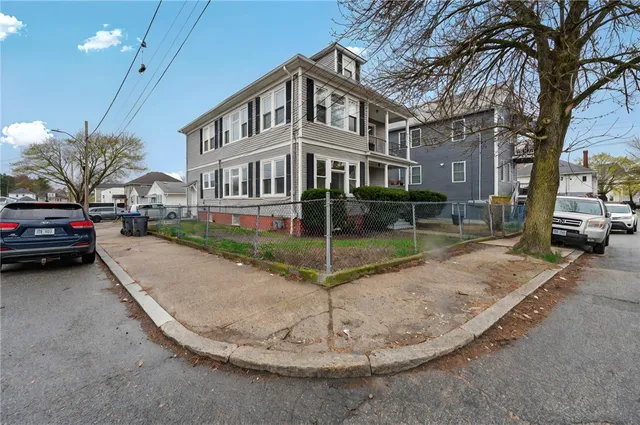 $589,900 | 15 Melissa Street, Providence, RI 02909