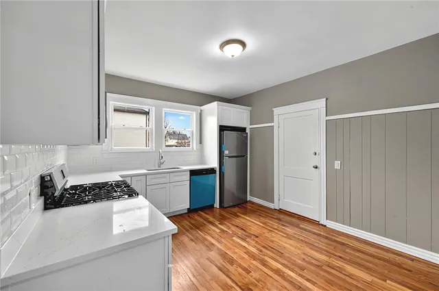 $589,900 | 15 Melissa Street, Providence, RI 02909