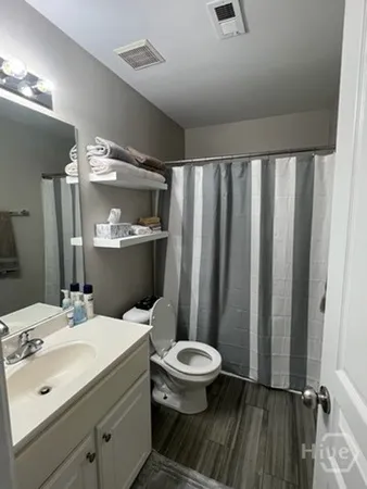 $239,900 | 660 South Barnett Shoals Road, Unit 116, Athens, GA 30605