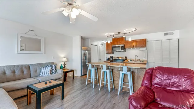 $155,000 | 45 Southwood Shores Circle, Unit 2B, Lake Ozark, MO 65049