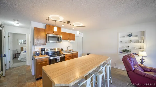 $155,000 | 45 Southwood Shores Circle, Unit 2B, Lake Ozark, MO 65049