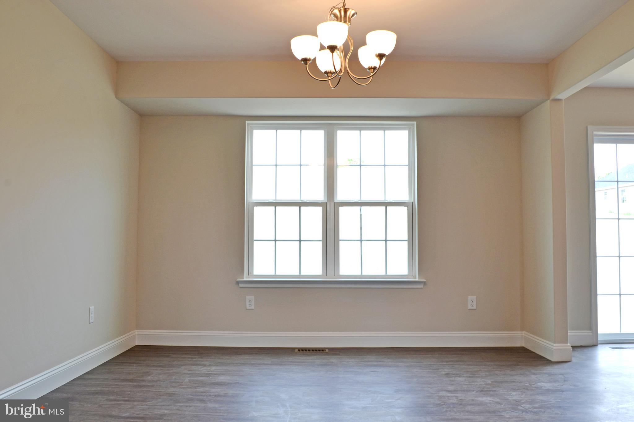 11 Rome Drive Leesport, PA 19533 - Photo 9 of 27 Dining Room