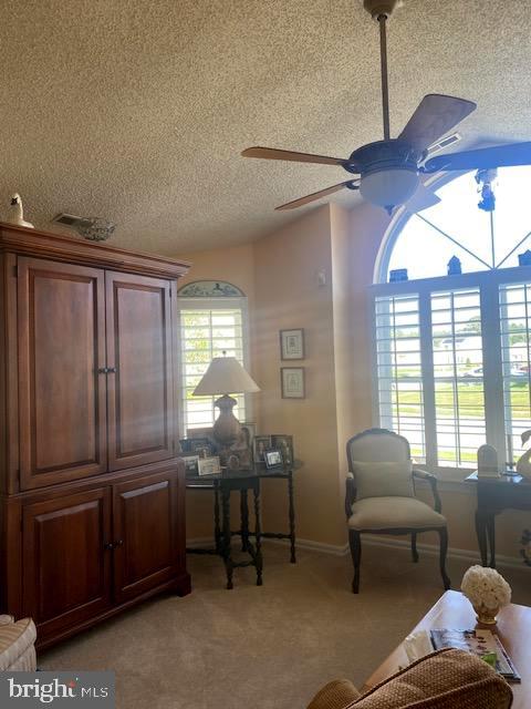 404 Barbados Drive Williamstown, NJ 08094 - Photo 5 of 28 Living Room