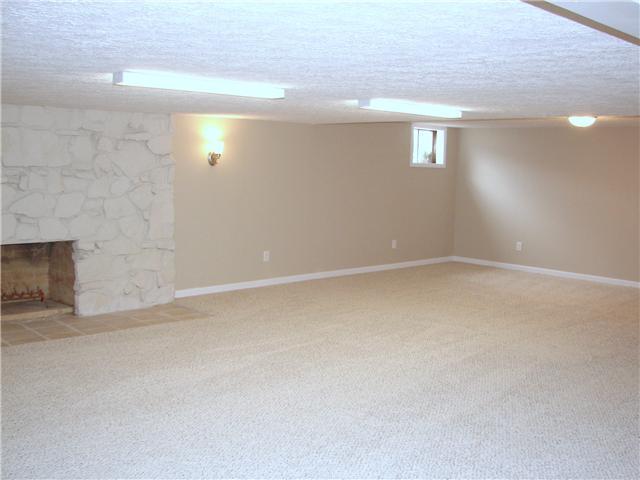 6214 North Raceway Road Indianapolis, IN 46278 - Photo 15 of 22 Gallery Image 15