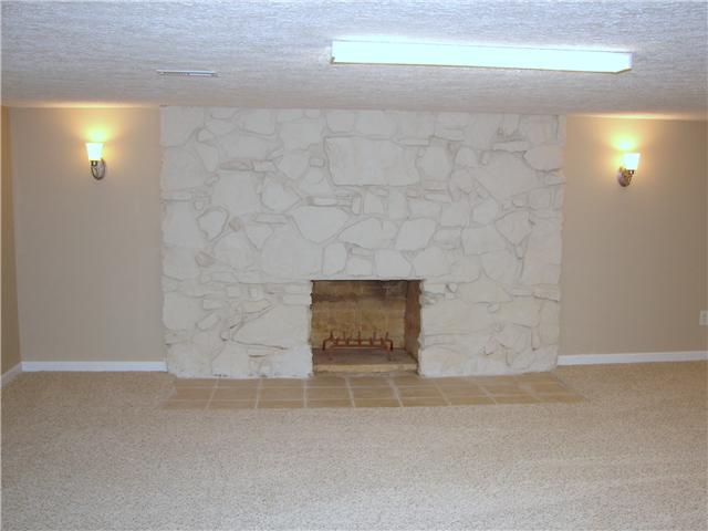 6214 North Raceway Road Indianapolis, IN 46278 - Photo 16 of 22 Gallery Image 16